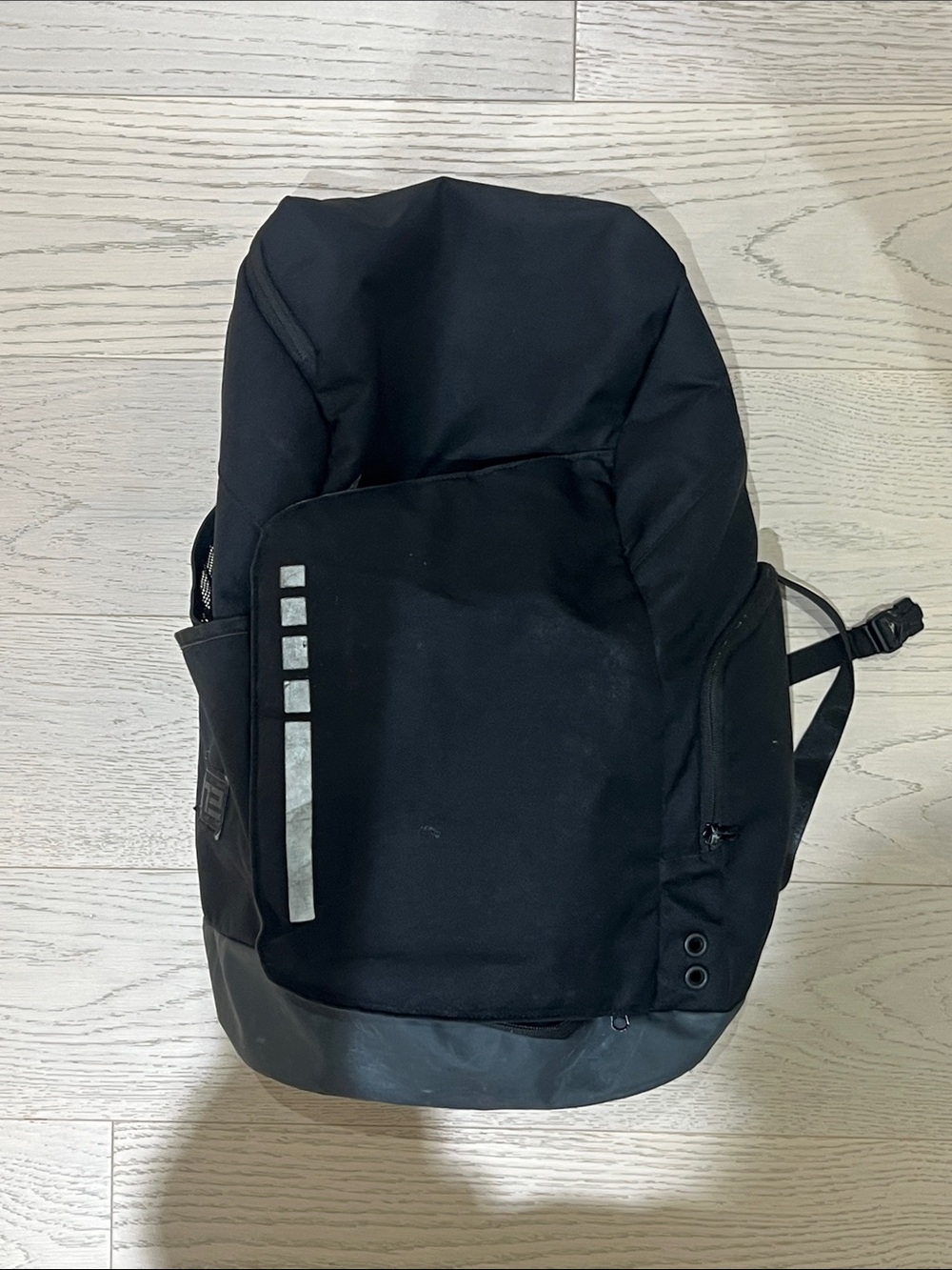 Nike Black Men's Backpack with Reflective Accents